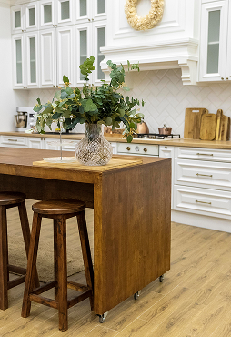kitchen-interior-design-with-wooden-furniture